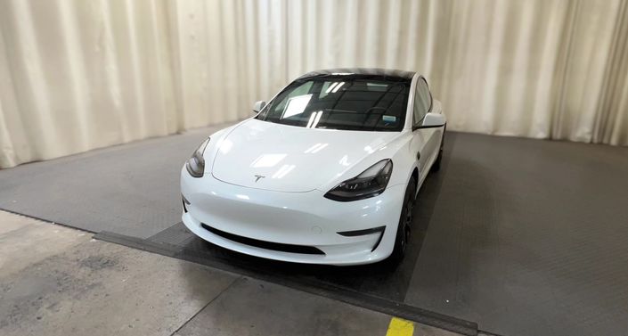 Thumbnail: 2023 Tesla Model 3 - 1