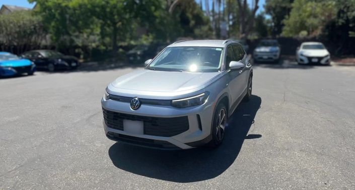 Thumbnail: 2026 Volkswagen Tiguan - 1
