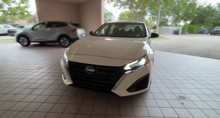 2025 Nissan Altima SV -
                  Miami, FL
