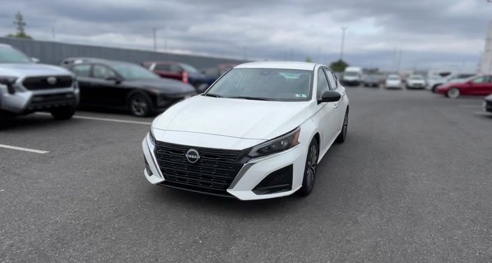 Thumbnail: 2025 Nissan Altima - 1