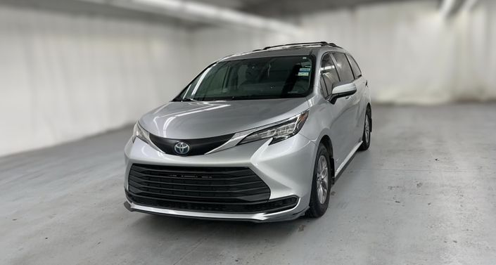 Thumbnail: 2021 Toyota Sienna - 1