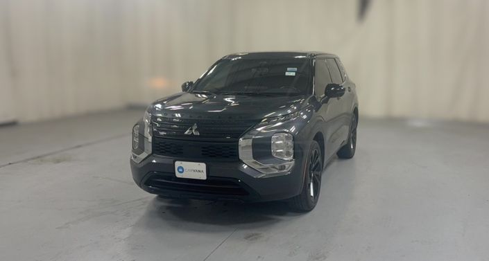 Thumbnail: 2024 Mitsubishi Outlander - 1