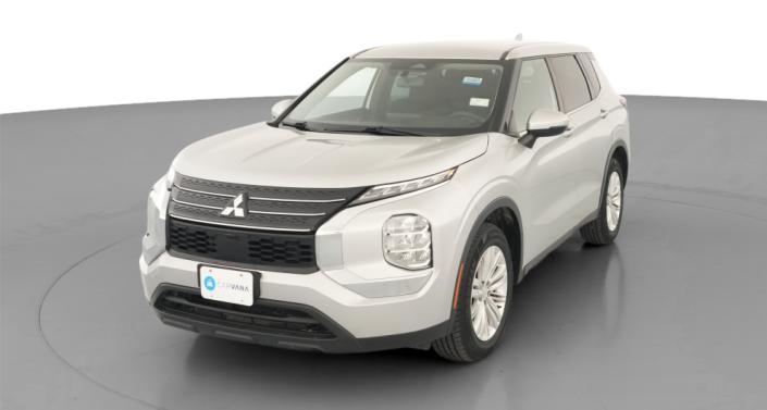 Thumbnail: 2023 Mitsubishi Outlander - 1