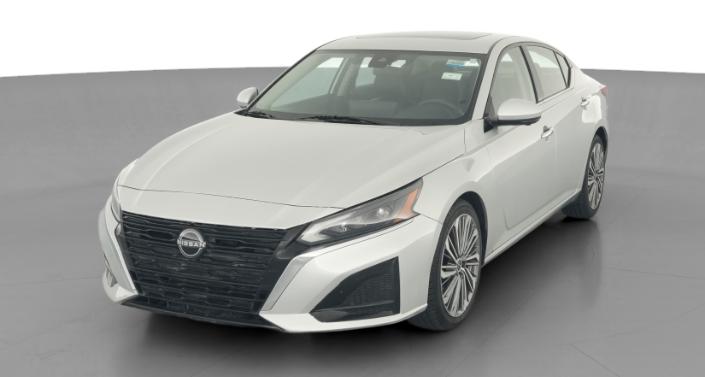 Thumbnail: 2023 Nissan Altima - 1