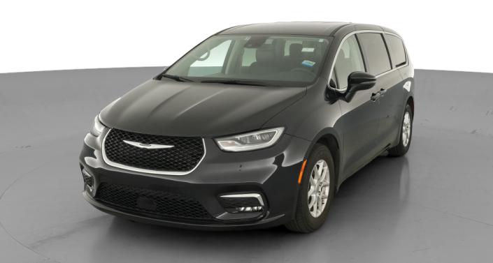 Thumbnail: 2023 Chrysler Pacifica - 1