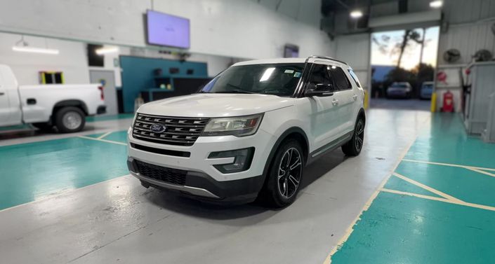 Thumbnail: 2017 Ford Explorer - 1