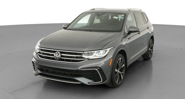 Thumbnail: 2022 Volkswagen Tiguan - 1