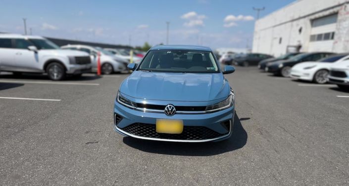 Thumbnail: 2025 Volkswagen Jetta - 1