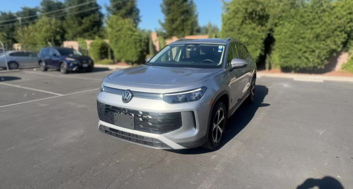 Thumbnail: 2026 Volkswagen Tiguan - 1
