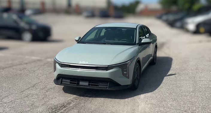 Thumbnail: 2025 Kia K4 - 1
