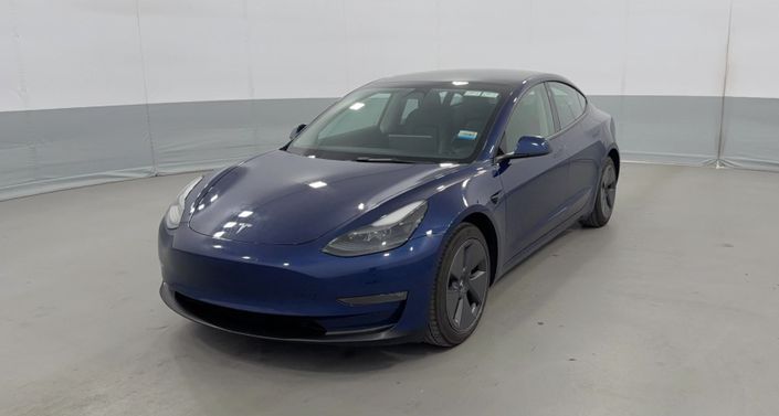 Thumbnail: 2022 Tesla Model 3 - 1