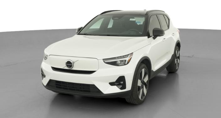 Thumbnail: 2023 Volvo XC40 - 1