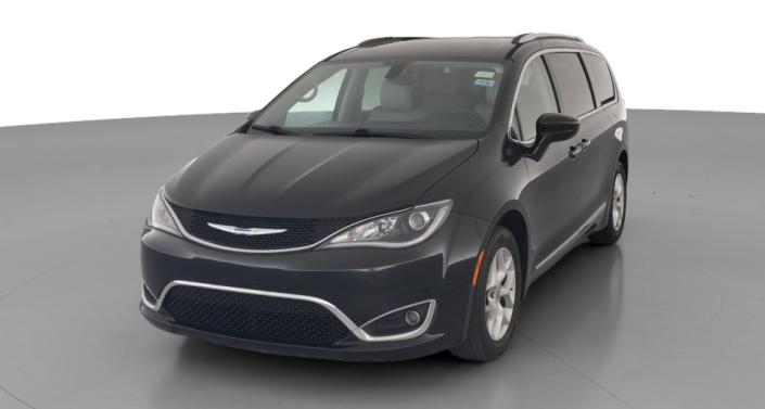 Thumbnail: 2018 Chrysler Pacifica - 1