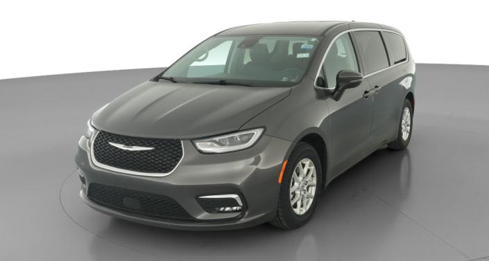 Thumbnail: 2023 Chrysler Pacifica - 1
