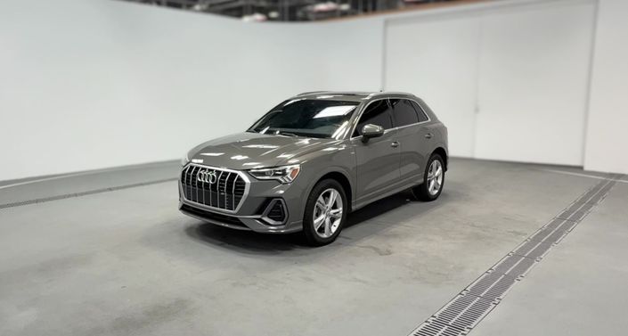 Thumbnail: 2020 Audi Q3 - 1