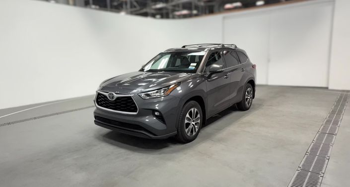 Thumbnail: 2020 Toyota Highlander - 1