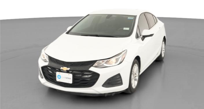 Thumbnail: 2019 Chevrolet Cruze - 1