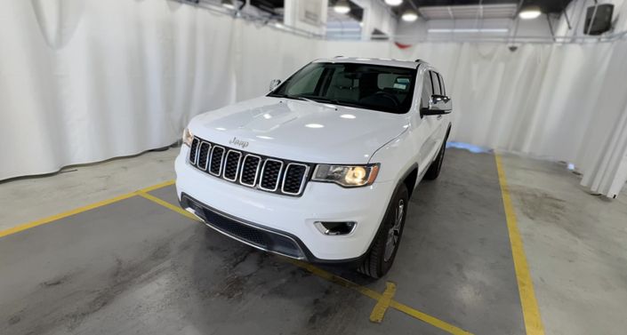 Thumbnail: 2018 Jeep Grand Cherokee - 1
