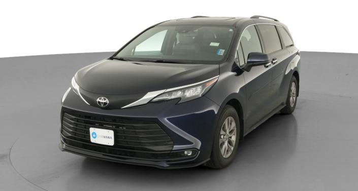 Thumbnail: 2026 Toyota Sienna - 1