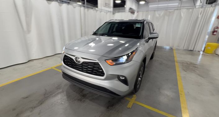 Thumbnail: 2023 Toyota Highlander - 1