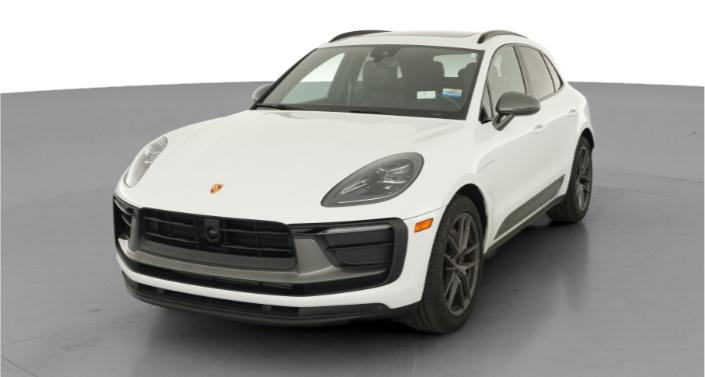 Thumbnail: 2023 Porsche Macan - 1