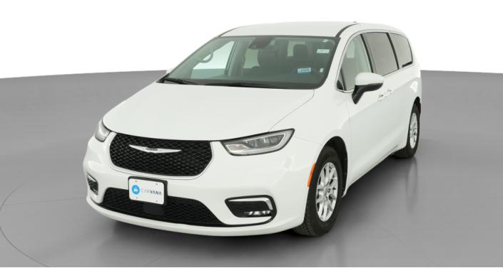 Thumbnail: 2023 Chrysler Pacifica - 1