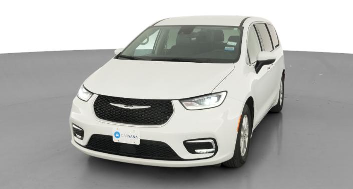Thumbnail: 2023 Chrysler Pacifica - 1