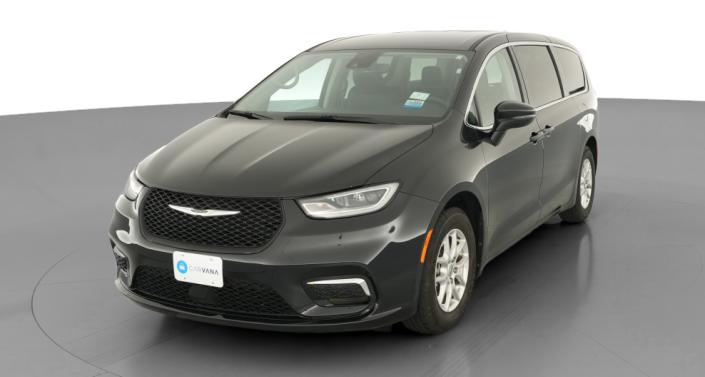 Thumbnail: 2023 Chrysler Pacifica - 1