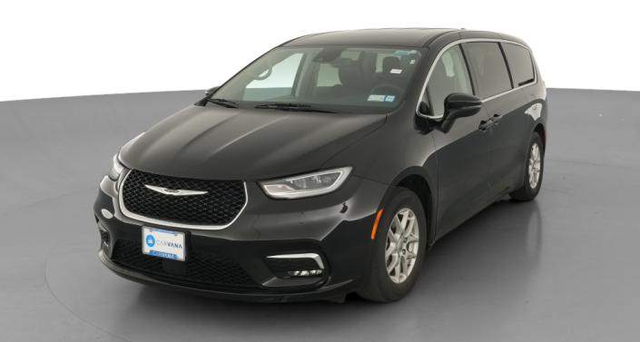 Thumbnail: 2023 Chrysler Pacifica - 1
