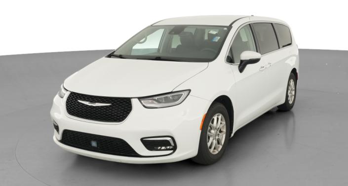 Thumbnail: 2023 Chrysler Pacifica - 1