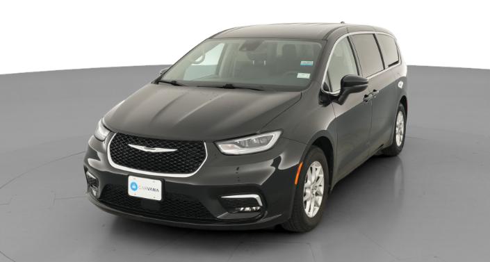 Thumbnail: 2023 Chrysler Pacifica - 1