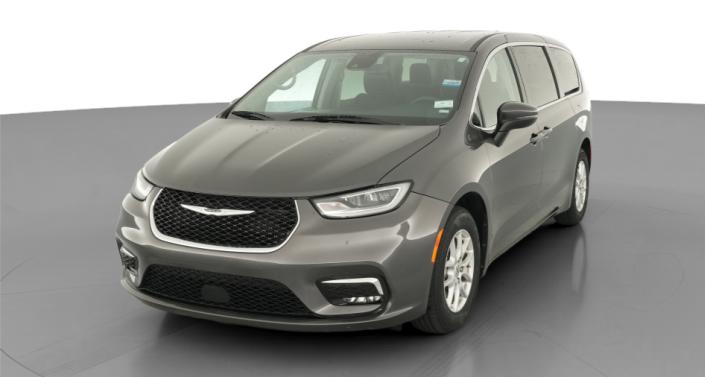 Thumbnail: 2023 Chrysler Pacifica - 1