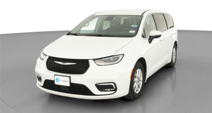 Thumbnail: 2023 Chrysler Pacifica - 1