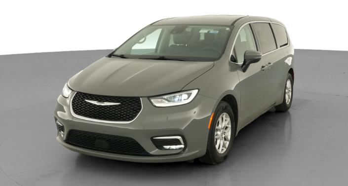 Thumbnail: 2023 Chrysler Pacifica - 1