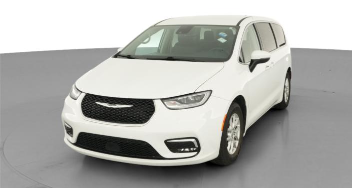 Thumbnail: 2023 Chrysler Pacifica - 1