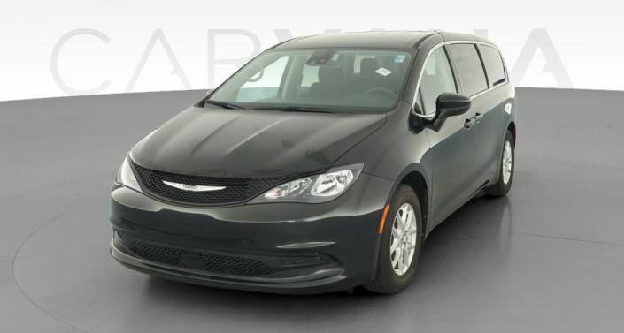 2023 Chrysler Voyager