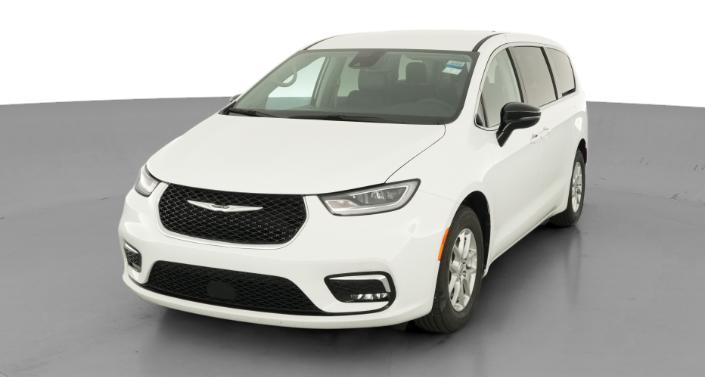 Thumbnail: 2024 Chrysler Pacifica - 1