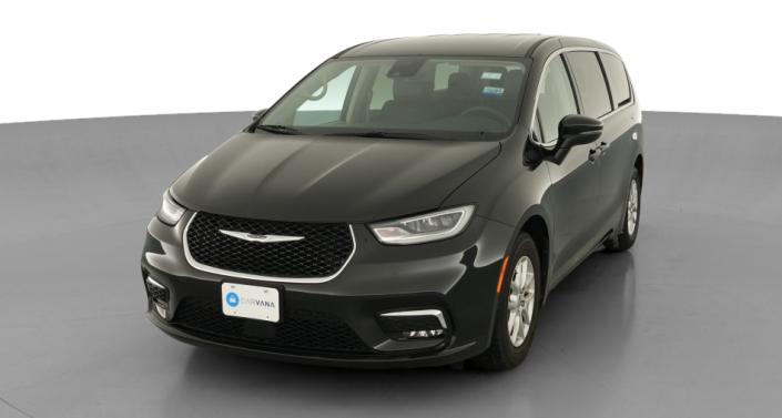 Thumbnail: 2023 Chrysler Pacifica - 1