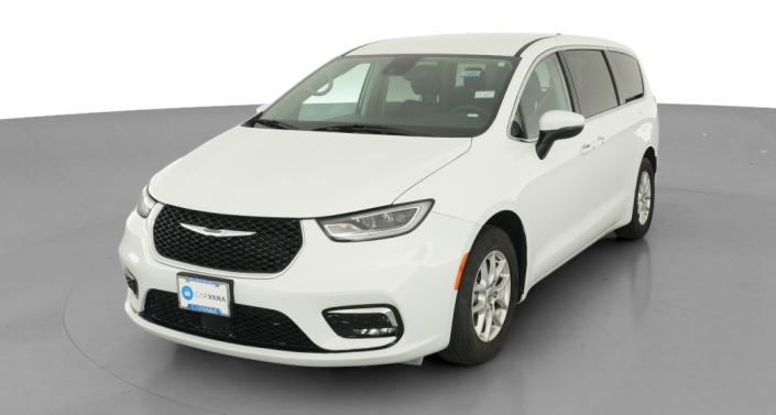 Thumbnail: 2023 Chrysler Pacifica - 1