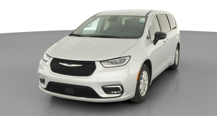 Thumbnail: 2024 Chrysler Pacifica - 1
