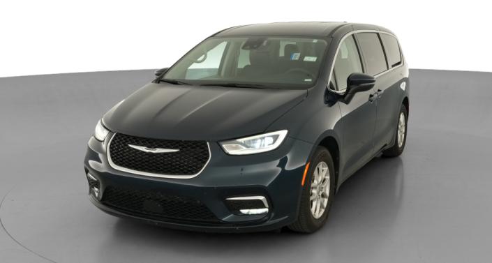 Thumbnail: 2023 Chrysler Pacifica - 1