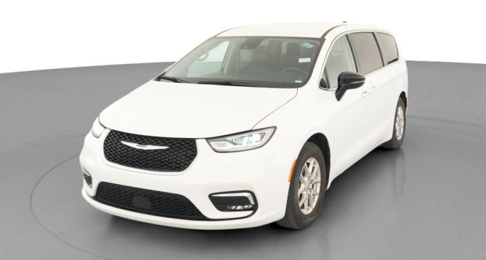Thumbnail: 2024 Chrysler Pacifica - 1