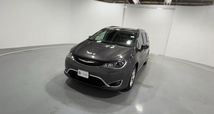2017 Chrysler Pacifica  -
                  Fairview, OR