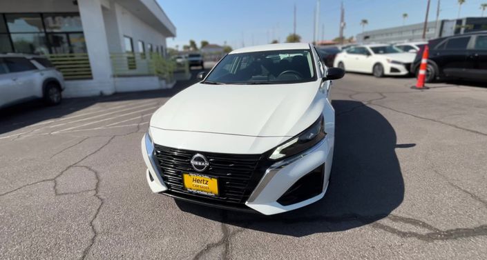 Thumbnail: 2025 Nissan Altima - 1