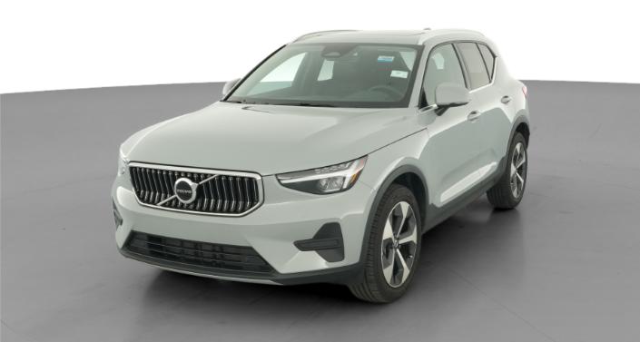 Thumbnail: 2025 Volvo XC40 - 1