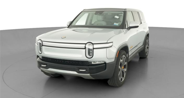 Thumbnail: 2023 Rivian R1S - 1
