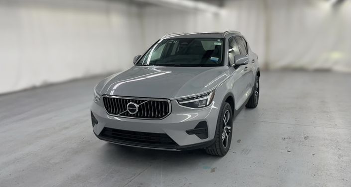 Thumbnail: 2025 Volvo XC40 - 1