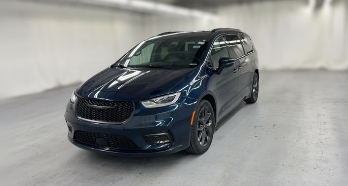 Thumbnail: 2022 Chrysler Pacifica - 1