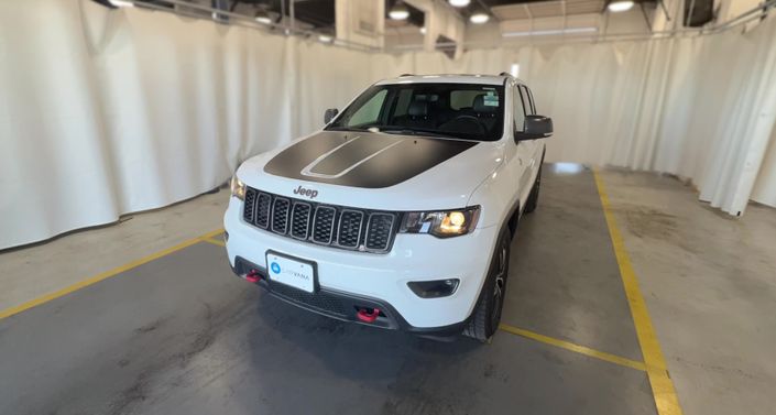 Thumbnail: 2020 Jeep Grand Cherokee - 1