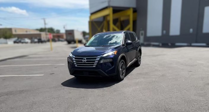 Thumbnail: 2025 Nissan Rogue - 1